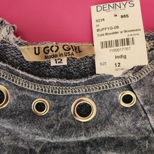 Long sleeve denim color shirt